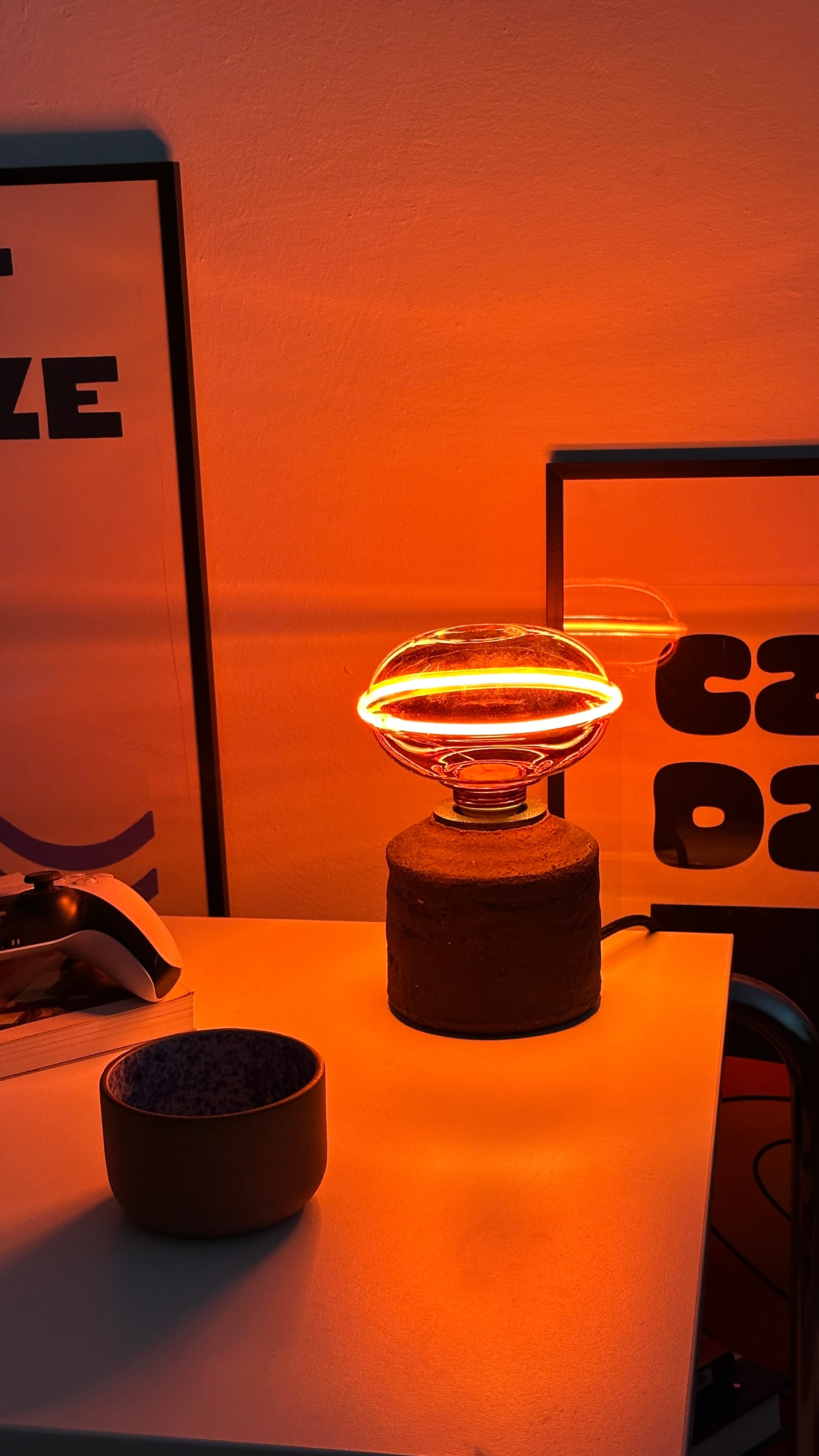 Saturn Mała Lampa Stołowa