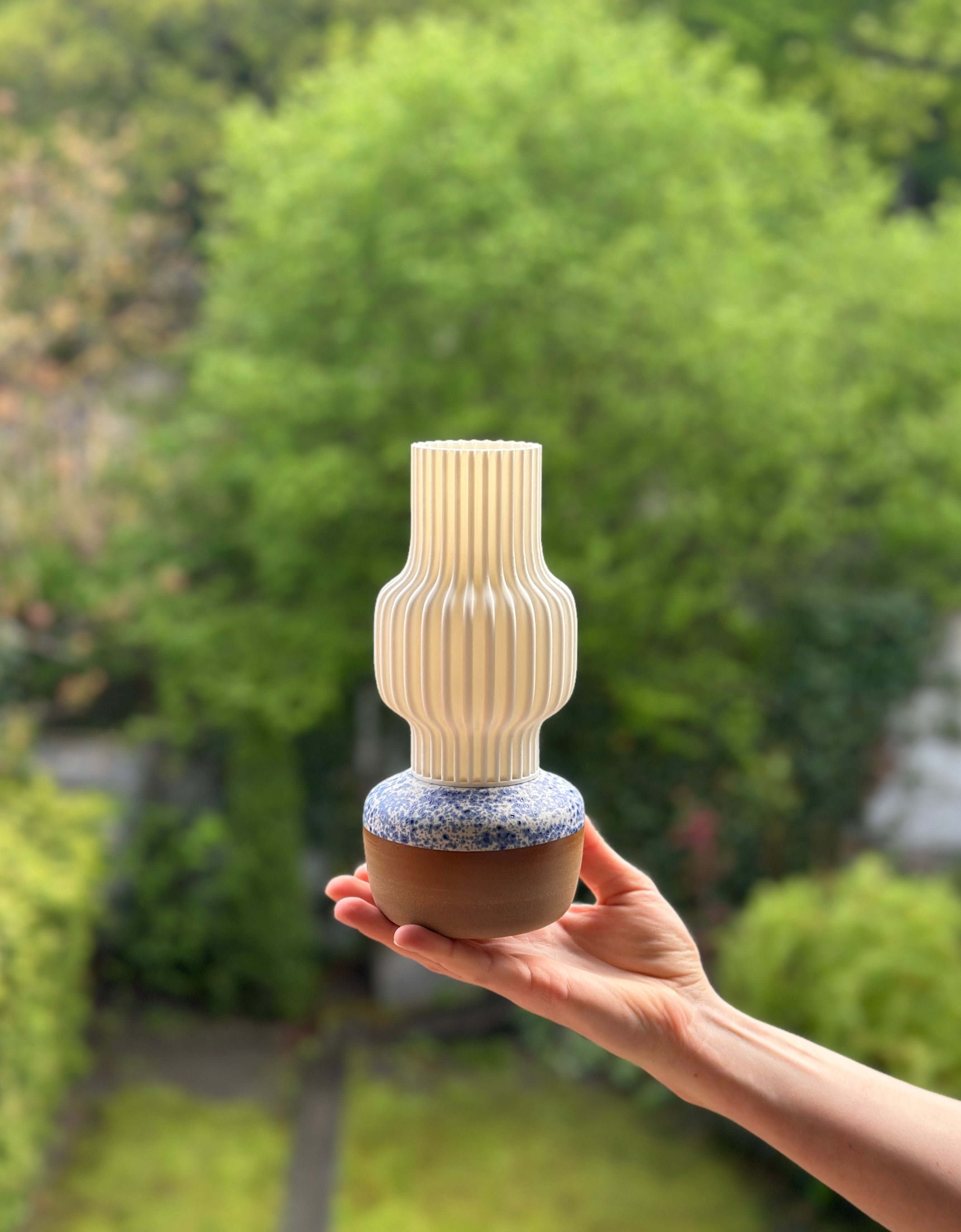 OLIV 03 Mała lampa stołowa