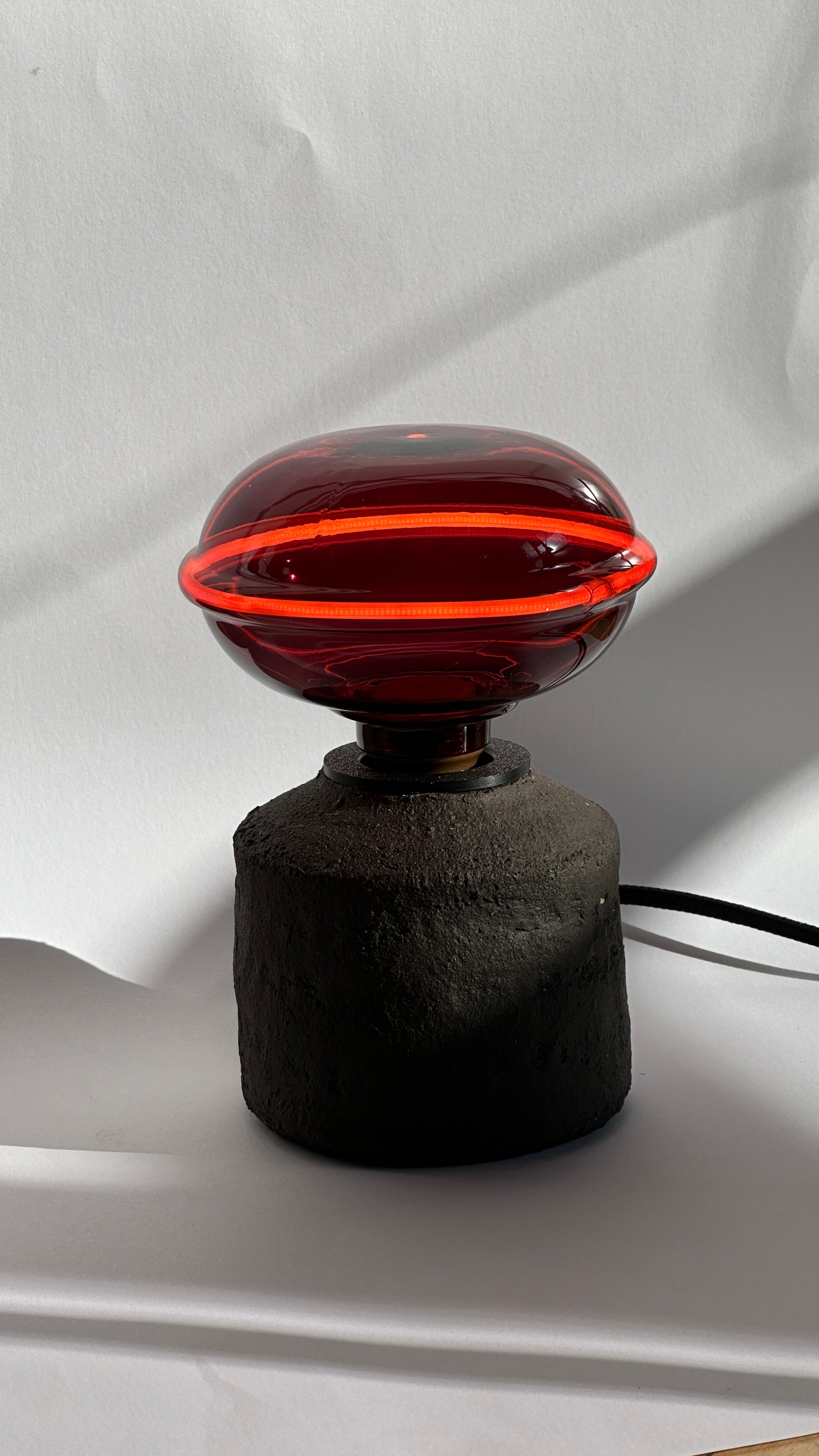 Saturn Mała Lampa Stołowa